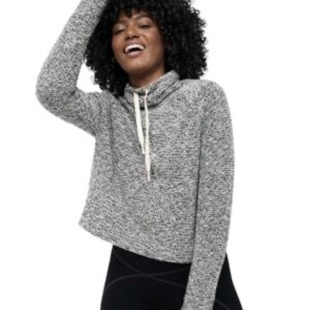 aerie Black and White Snowday Knit Pullover